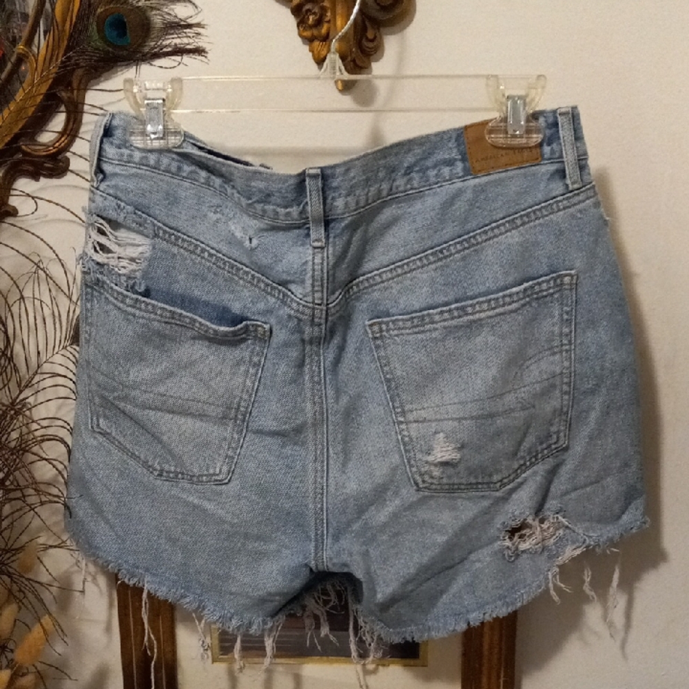 American Eagle Outfitters Light Blue Distressed Jean Shorts - Picture 3 of 5